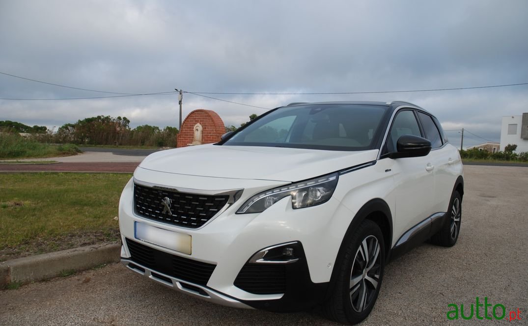 2017' Peugeot 3008 photo #1