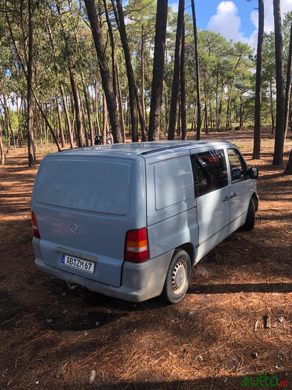 2002' Mercedes-Benz Vito 108cdi photo #2