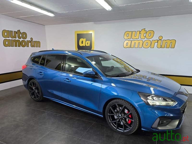 2020' Ford Focus Sw photo #2