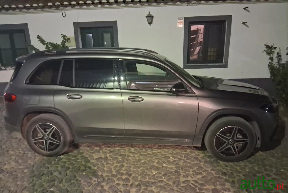 2024' Mercedes-Benz EQB photo #3