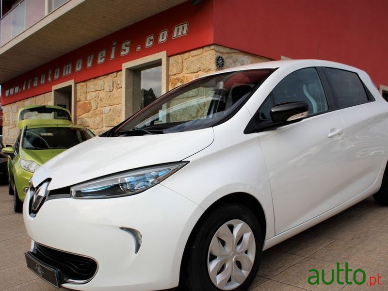 2015' Renault Zoe photo #2