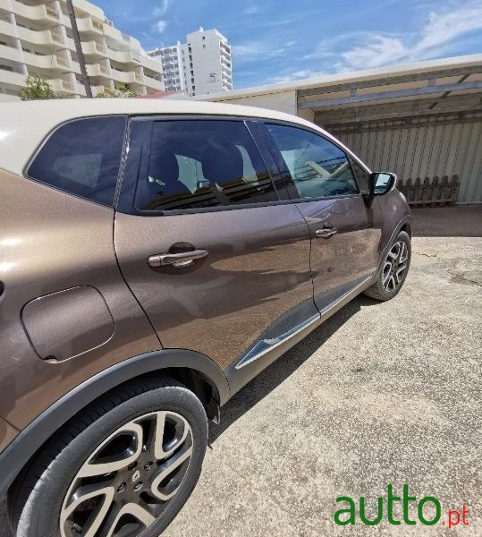 2014' Renault Captur photo #6