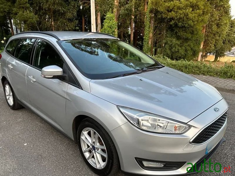 2016' Ford Focus Sw photo #3