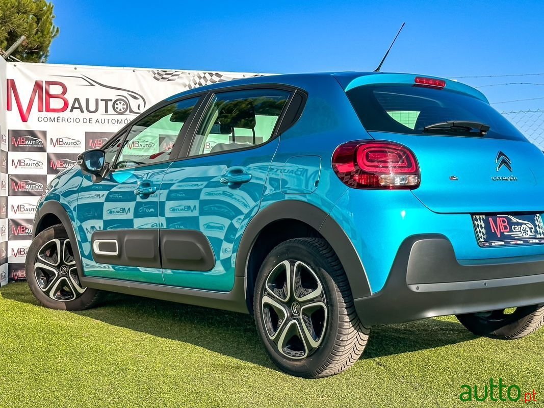 2020' Citroen C3 photo #3