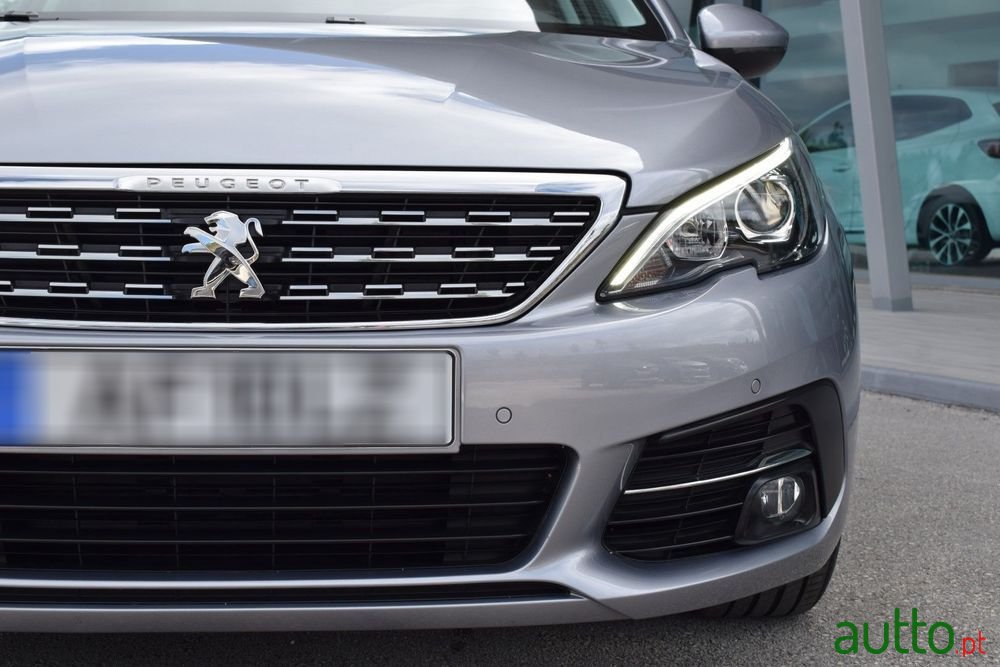 2021' Peugeot 308 Sw photo #4