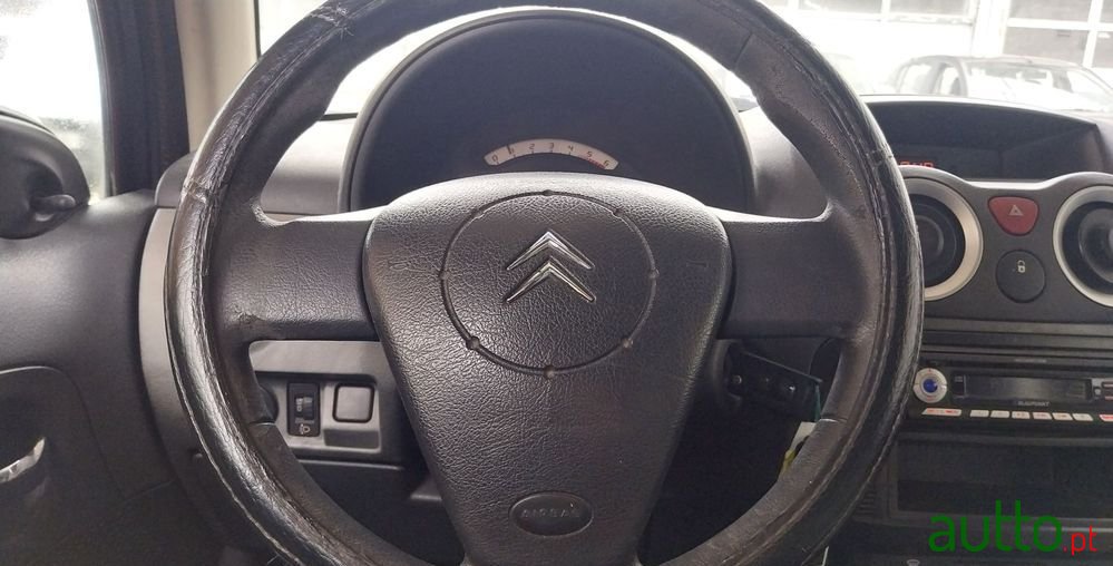 2007' Citroen C3 1.4 Hdi Exclusive photo #4