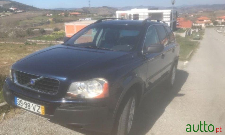 2004' Volvo Xc-90 D5Awd photo #3