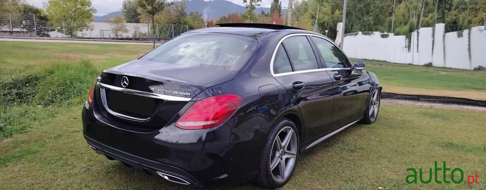 2015' Mercedes-Benz Classe C photo #4