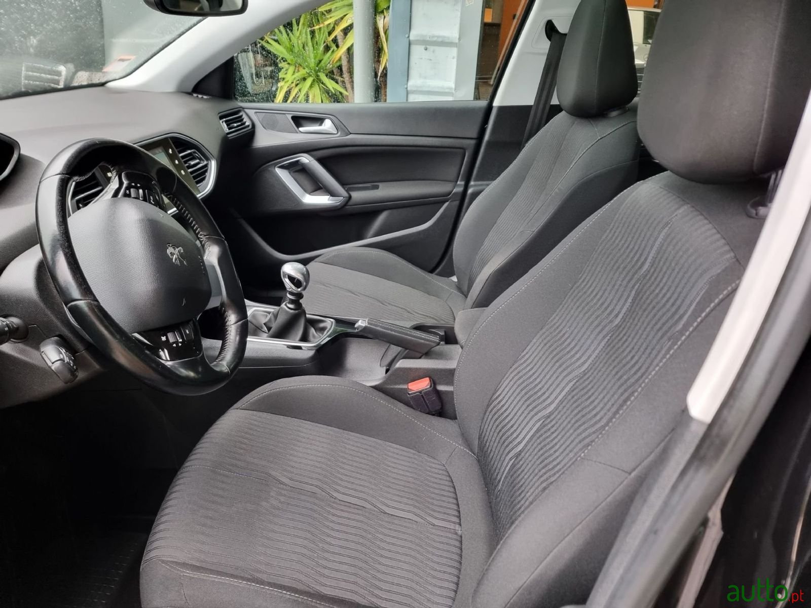 2016' Peugeot 308 Sw photo #3