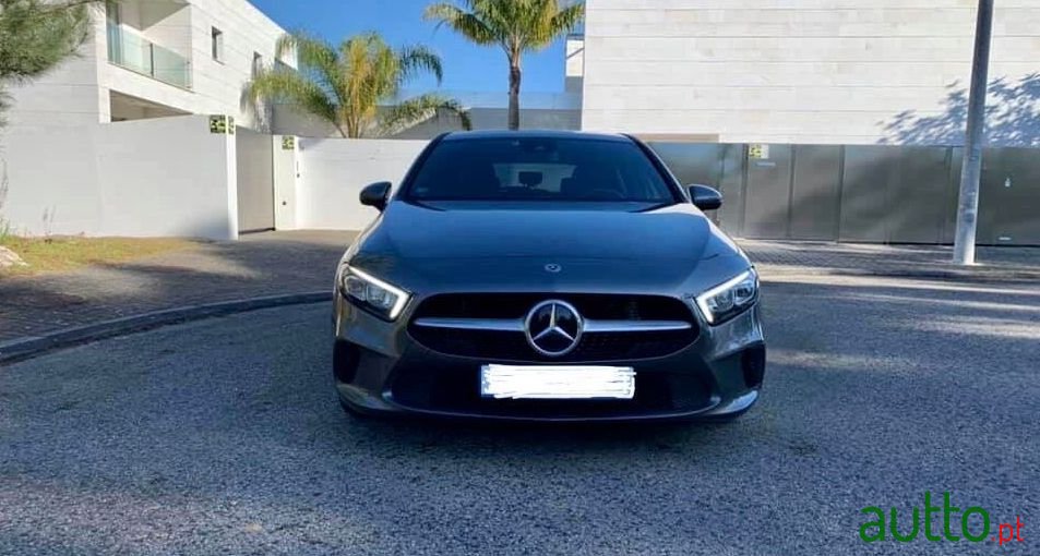 2018' Mercedes-Benz A-180 photo #3