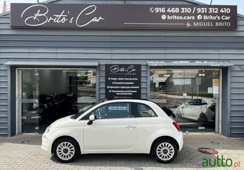 2019' Fiat 500C photo #2