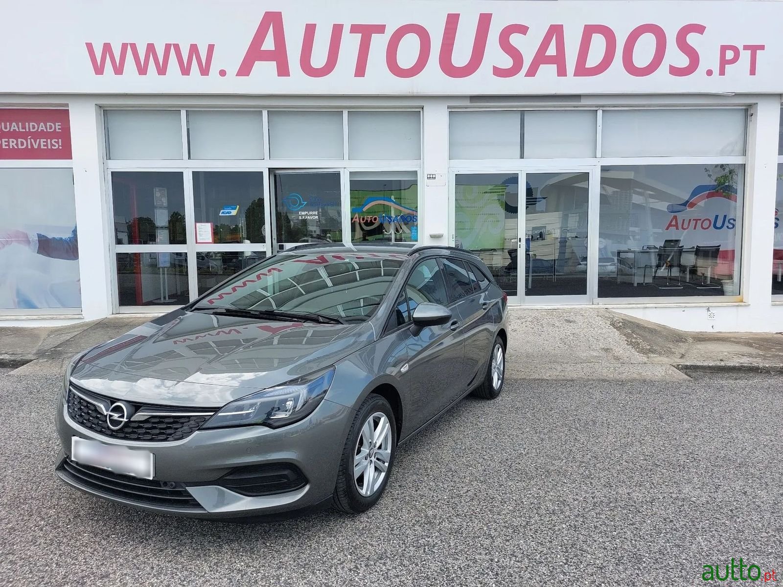 2020' Opel Astra Sports Tourer photo #3