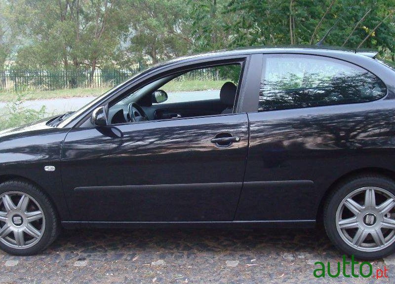 2002' SEAT Ibiza Gt photo #3