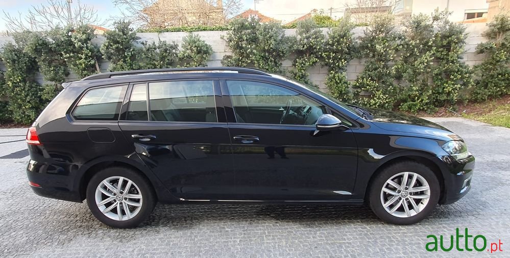 2019' Volkswagen Golf Variant photo #4