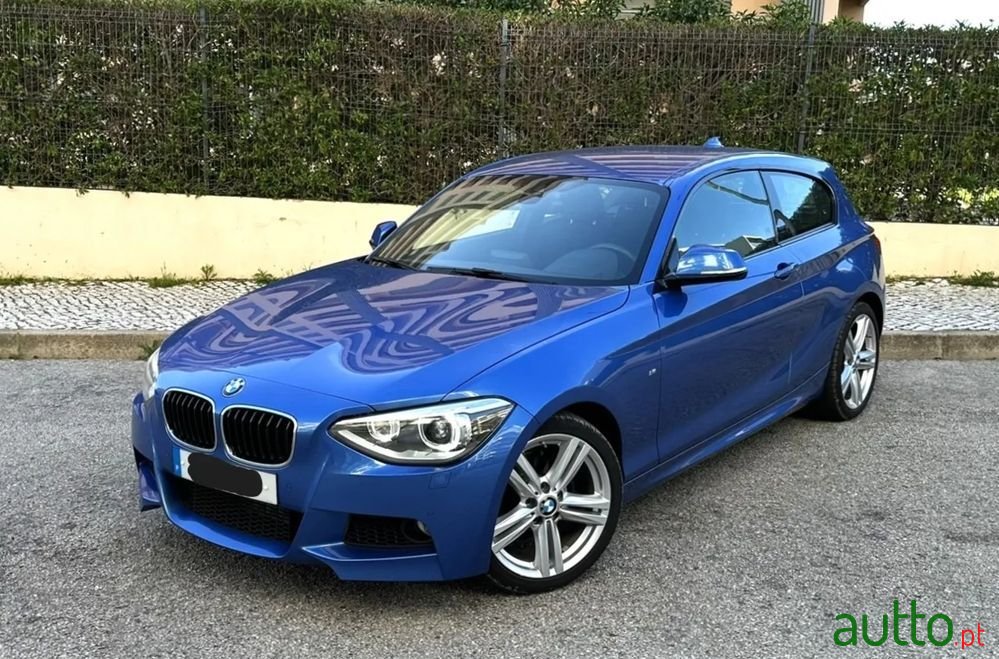 2015' BMW 118 D Xdrive Pack M photo #1