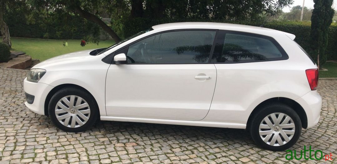 2012' Volkswagen Polo photo #4