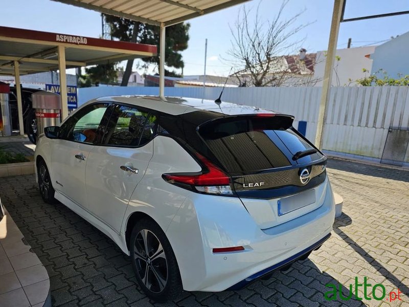 2018' Nissan Leaf 40 Kwh N-Connecta photo #3