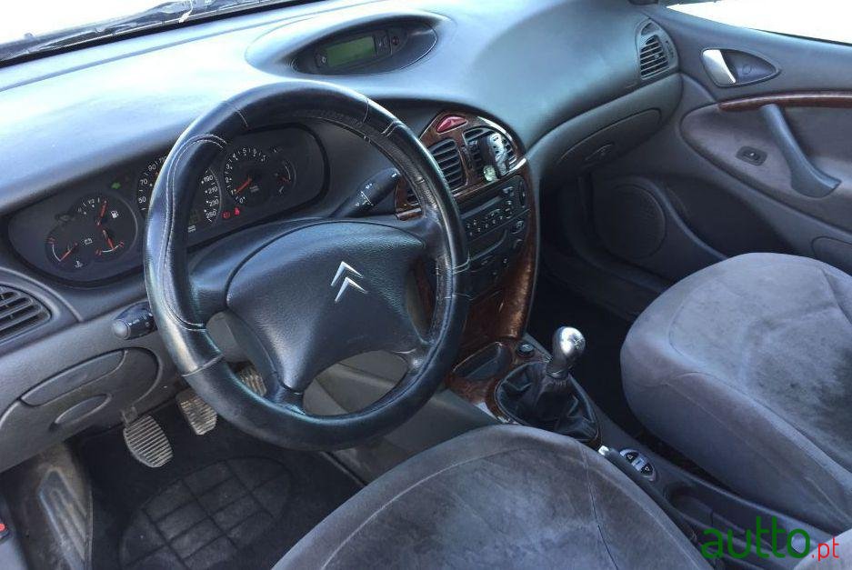 2001' Citroen C5 photo #4