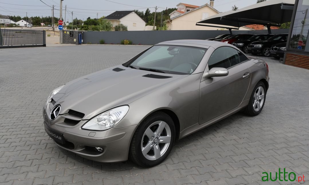 2006' Mercedes-Benz Slk-200 photo #2