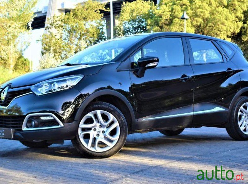 2013' Renault Captur photo #2