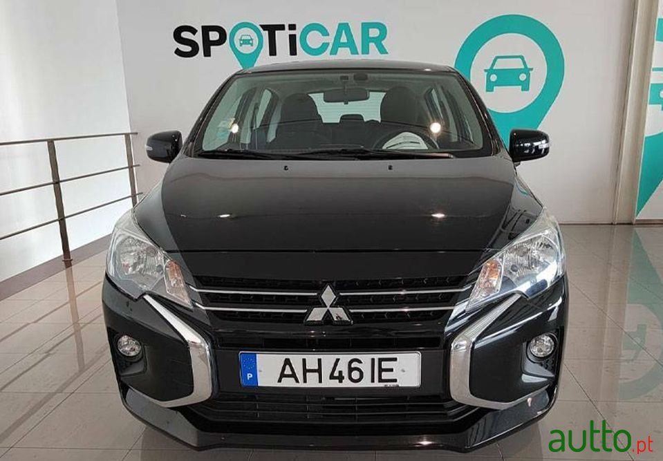 2021' Mitsubishi Space Star photo #3