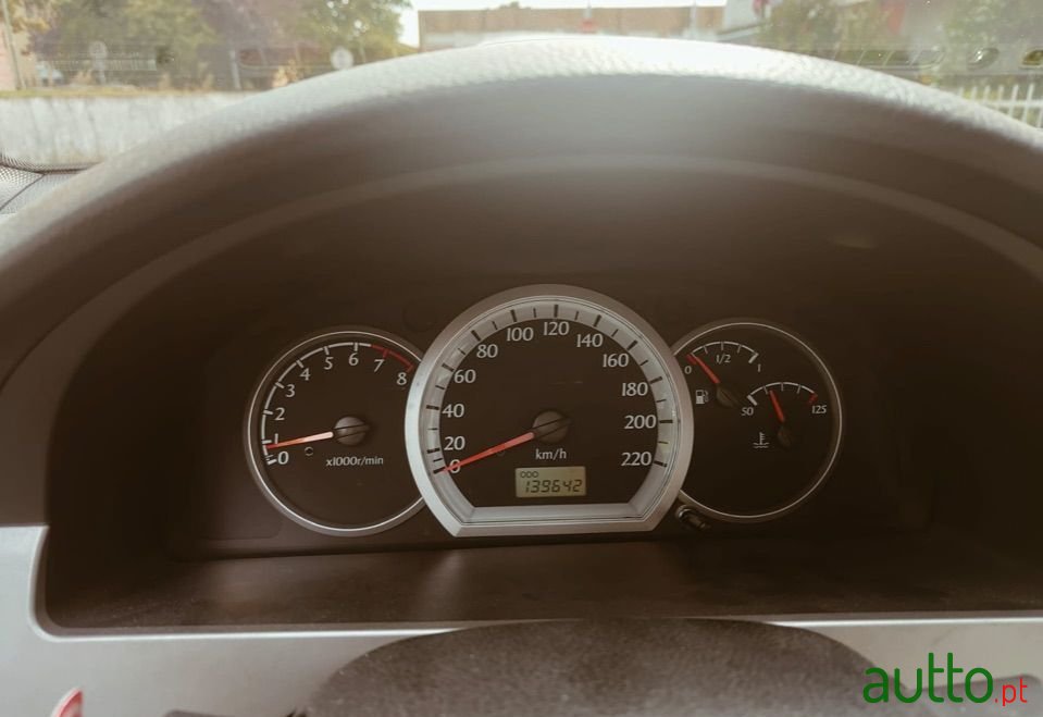 2006' Chevrolet Nubira photo #6