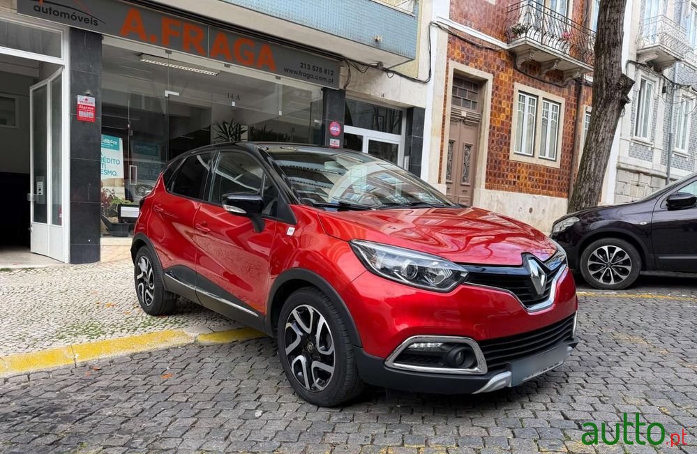 2014' Renault Captur photo #1