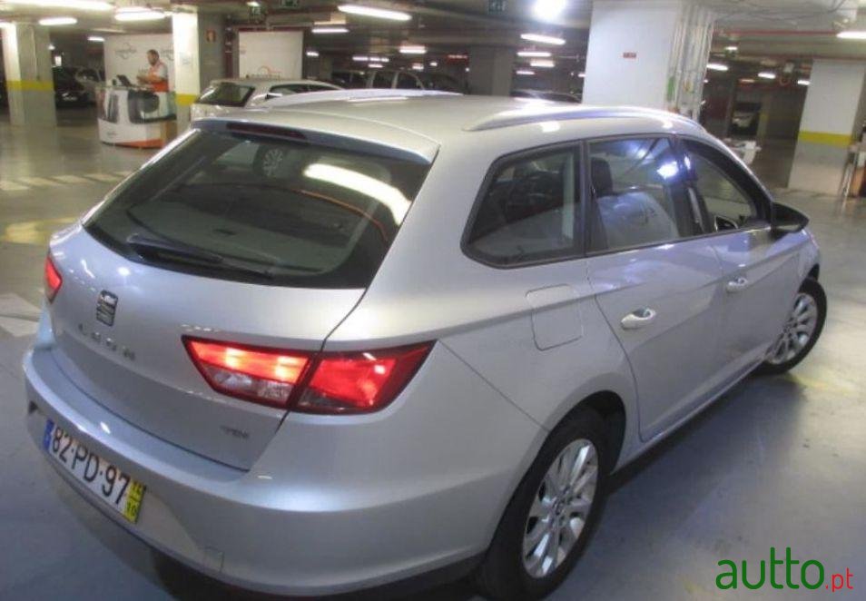 2014' SEAT Leon 1.6 Tdi Style Ecomotive photo #2