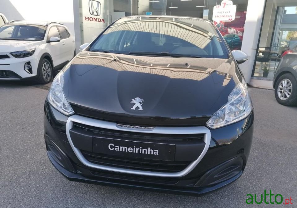 2017' Peugeot 208 photo #2