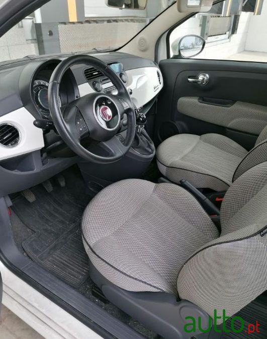 2010' Fiat 500C photo #2