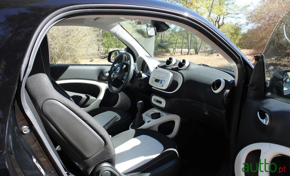 2016' Smart Fortwo photo #6