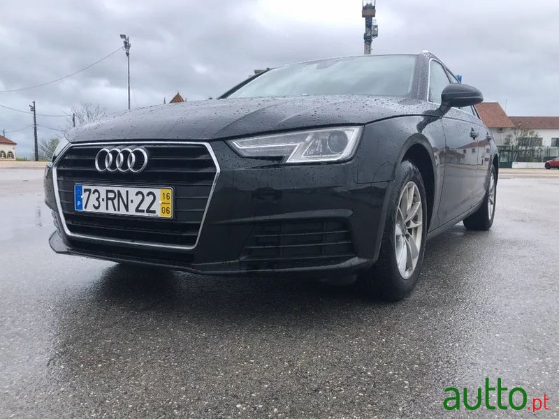 2016' Audi A4 Avant photo #4