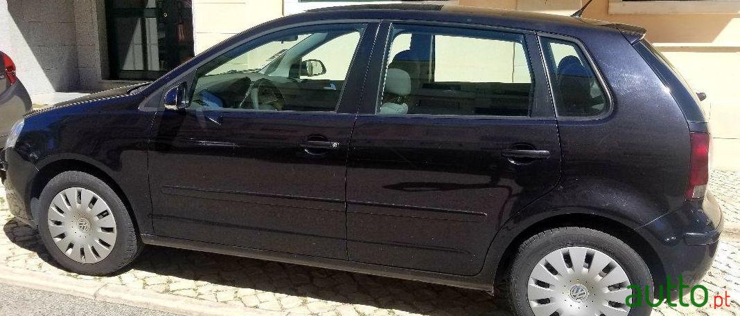 2008' Volkswagen Polo photo #2