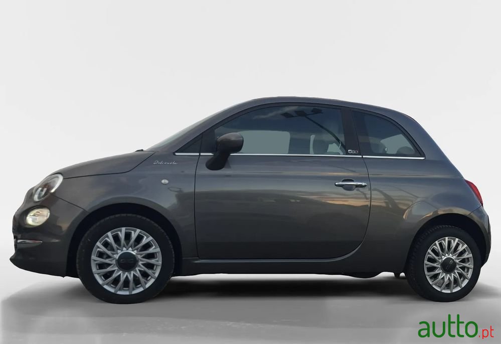 2022' Fiat 500C photo #2