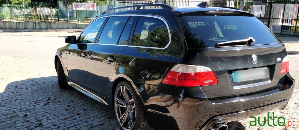2007' BMW 520 D Touring Edition Sport photo #3