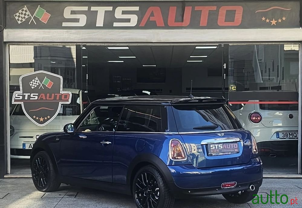 2007' MINI Cooper D 3 Portas photo #4