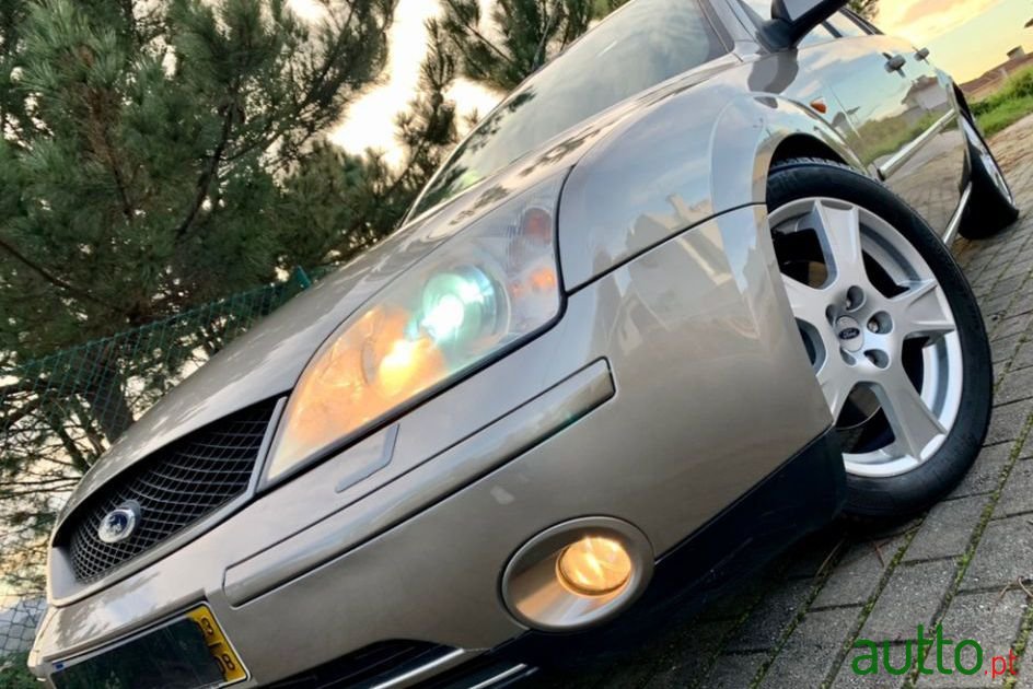 2003' Ford Mondeo photo #2