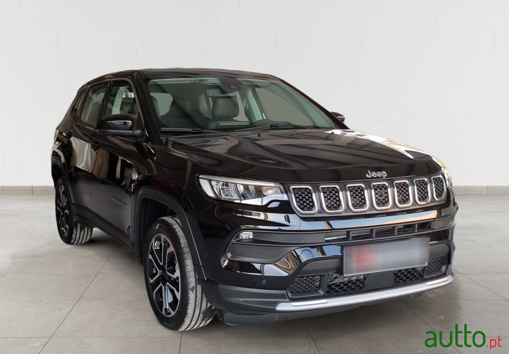 2024' Jeep Compass photo #2