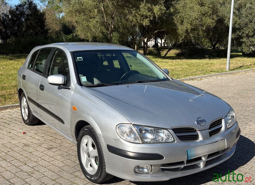 2001' Nissan Almera 1.5 Luxury photo #1