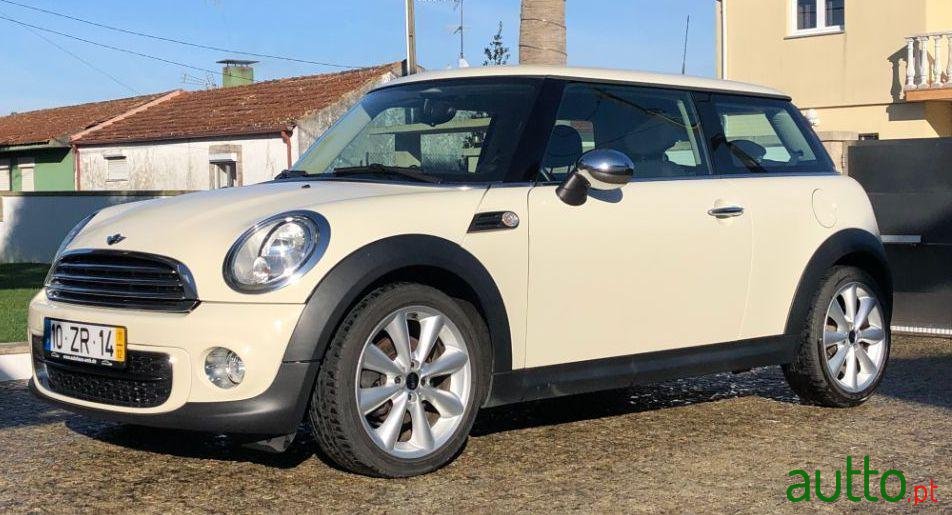 2011' MINI One D photo #1