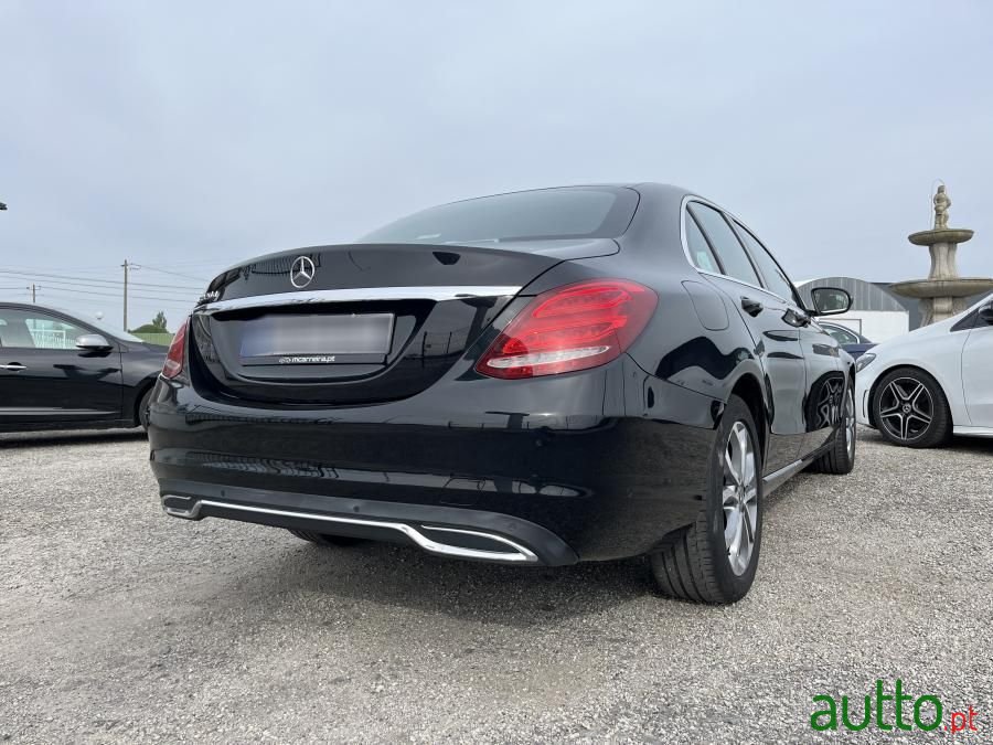 2017' Mercedes-Benz Classe C photo #5