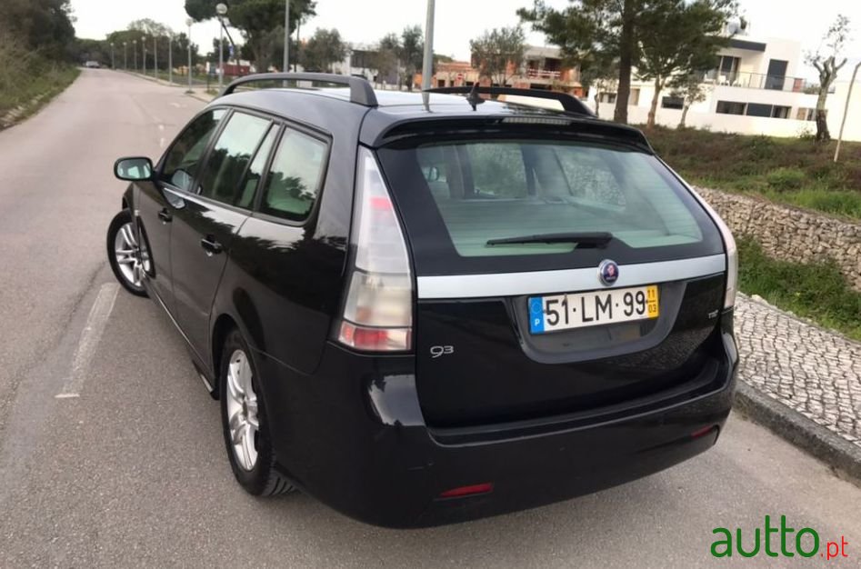 2011' Saab 9-3 Sport Hatch photo #1