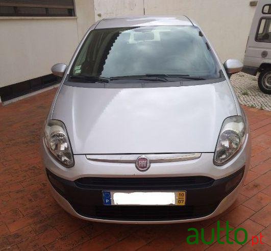 2010' Fiat Punto Evo 1.4 photo #1