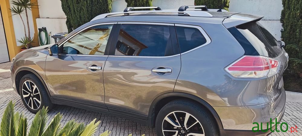 2015' Nissan X-Trail 1.6 Dci Tekna photo #3