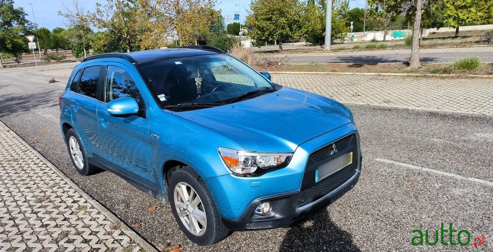 2010' Mitsubishi ASX 1.8 Di-D Intense photo #2