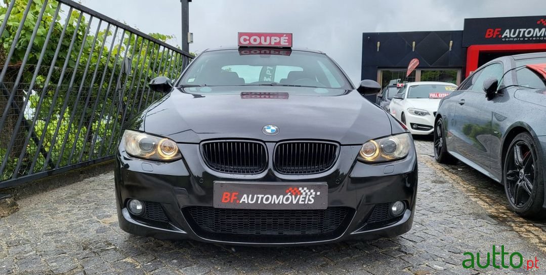 2007' BMW 320 photo #4