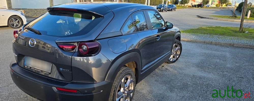 2020' Mazda MX-30 photo #5