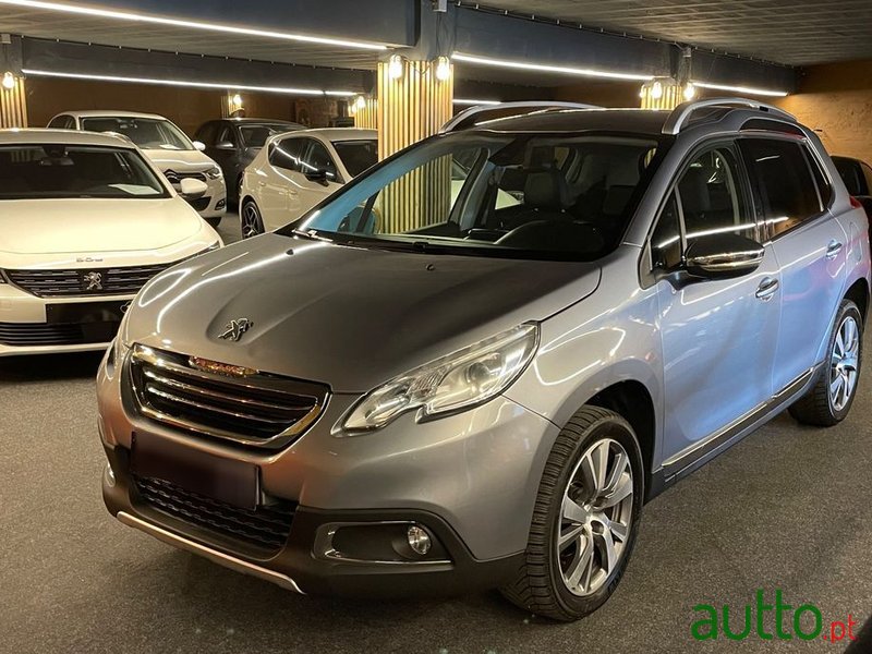 2016' Peugeot 2008 photo #3