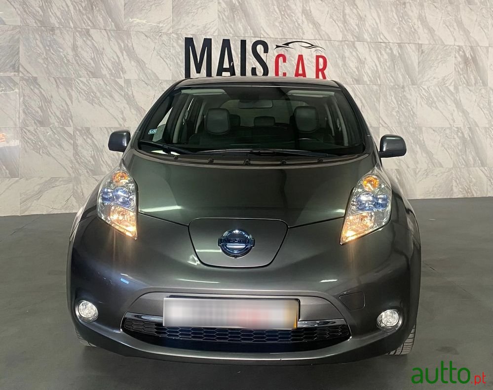 2016' Nissan Leaf Tekna 30 Kwh photo #2