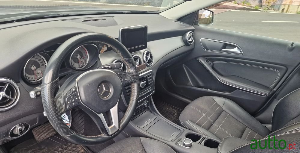 2014' Mercedes-Benz Classe Gla Cdi 4-Matic photo #6